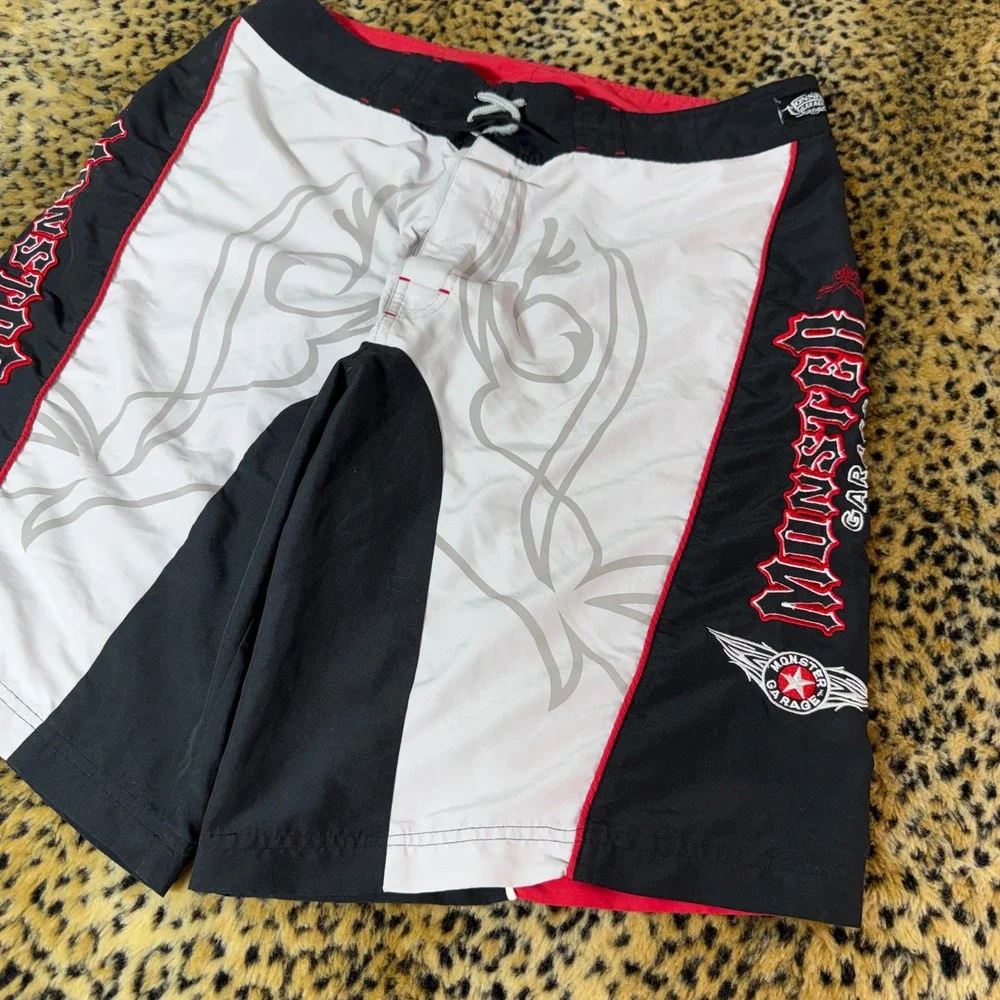 Monster Garage Board Shorts Mens 38 Black Red White Y2K Tribal Swim Trunks 2000s